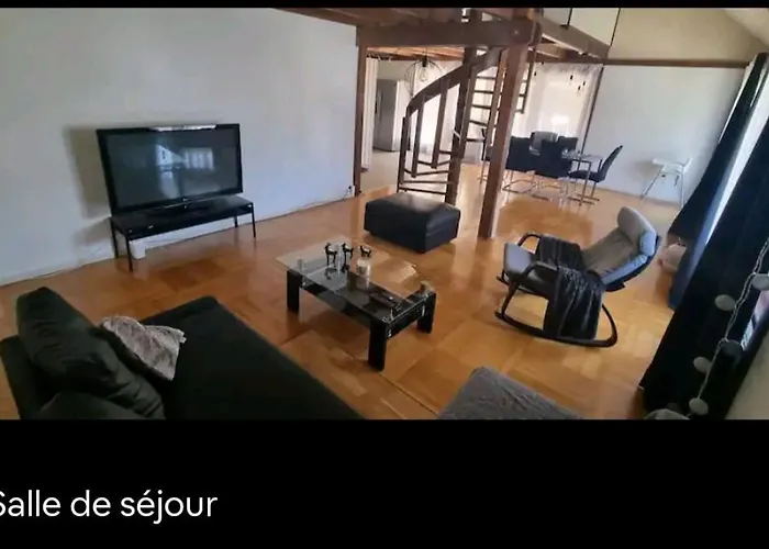 Villa Avec Grand Jardin, Proche Du Centre-ville